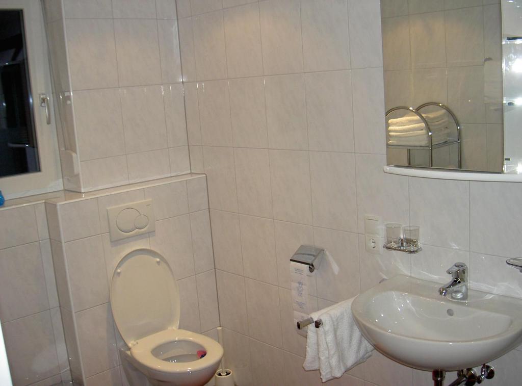 Appartement Christopherus بيتنيو آم أرلبرغ الغرفة الصورة
